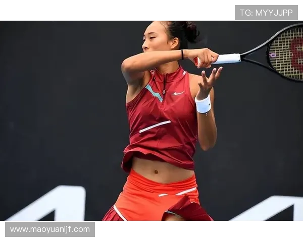 郑钦文精彩直播瞬间回顾球迷热议全程高光时刻 - 副本 (3)